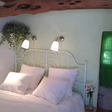Гостевой дом Finca Ecologica Ibicenca Сан-Рафаэль-де-Са-Креу